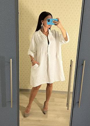 Белое льняное платье с карманами, стильное платье свободного кроя с каманами, белое платье лен, поатье с натуральной ткани трикотажное платье