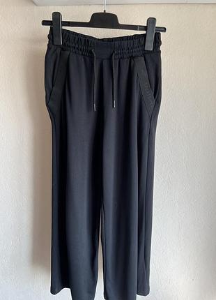 Брюки женские спортивные f4