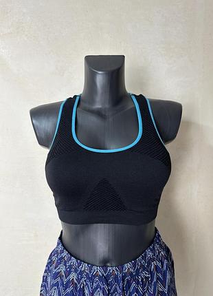 Спортивний топ