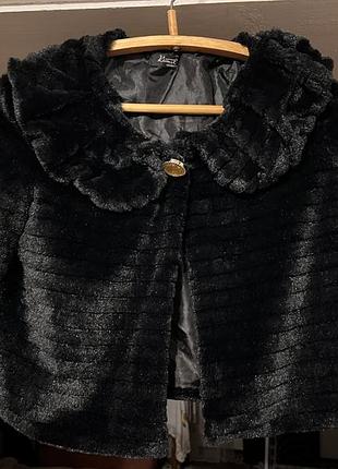 Накидка зі штучного хутра, чорна