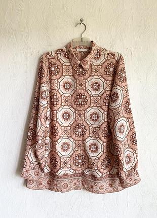 Гарна сорочка блуза