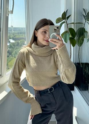 Вкорочений светр з горлом 1+1=3