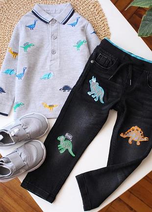 Качественный фирменный набор рубашка поло + джинсы в динозавры bluezoo 12-18 мес