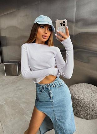 Базовый женский лонгслив в рубчик