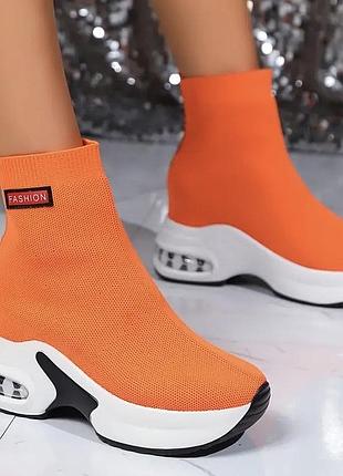 Сітчасті дихаючі жіночі кросівки із тканини 2025