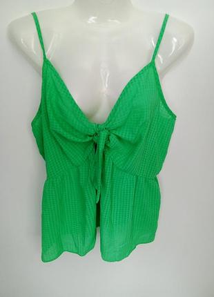 Майка.
яркий зеленый цвет