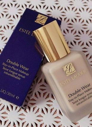 Тональна основа еstée lauder double wear