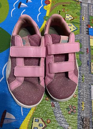 Кросівки  для дівчинки