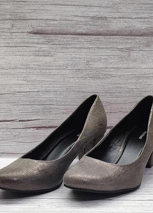 Туфлі graceland