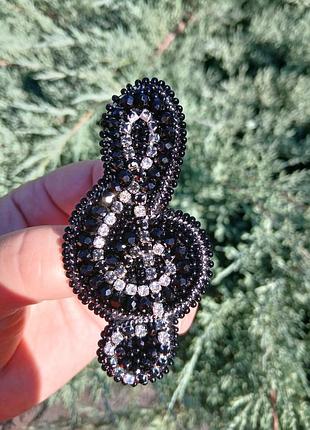 Брошь для учителя музыки