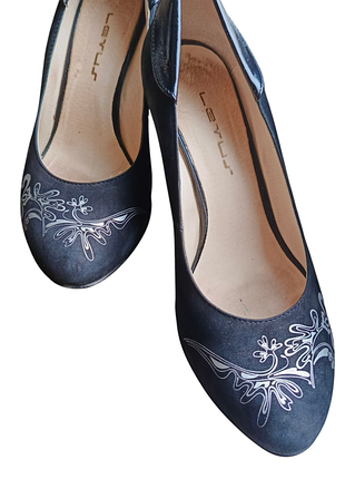 Туфлі класичні