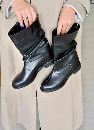 Женские кожаные сапожки черные натуральная кожа