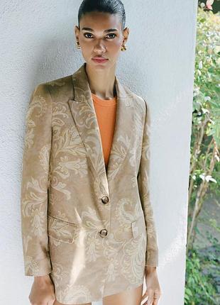 Жіночий піджак блейзер з принтом та підплічниками zara розмір s