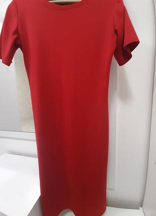 Красно - черное платье трикотаж, 44 размер, средняя длина, короткий рукав, хорошее состояние