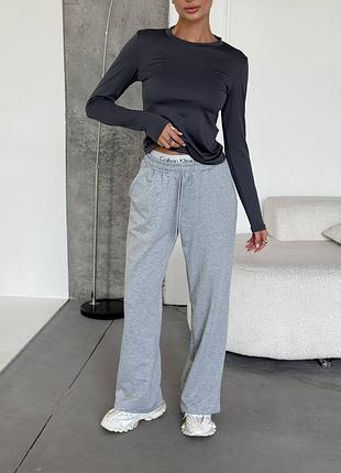 Новинка🤍

стильный и одновременно удобный костюм с акцентной резинкой🔝

• мод. 240
• размер: 42-44; 46-48
• цвета: серый, розовый, черный