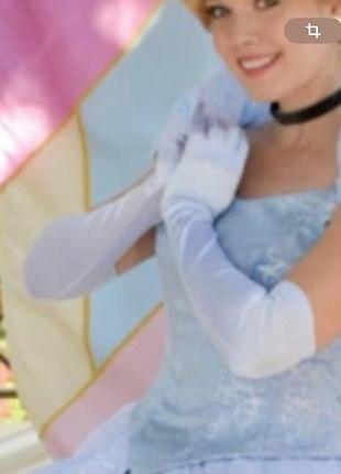 Нежно-голубые атласные перчатки, длинные голубые перчатки
