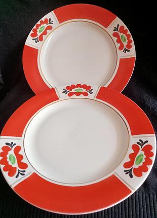 Тарелки подставные гарнющие дружки