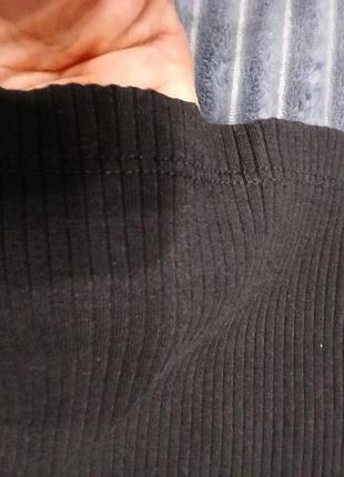 Маленька чорна сукня. 6