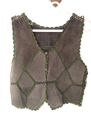 Жилет замшевий з в'язкою