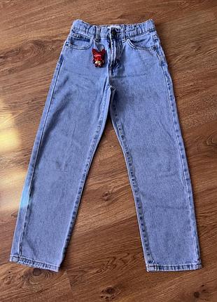 Джинси reserved
