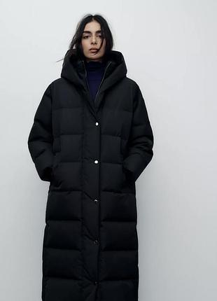 Zara довгий пуховик , xl