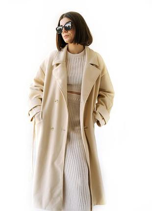 Пальто колір: молочний матеріал: кашемір (80% поліестер, 20% бавовна) розміри: s, m, i