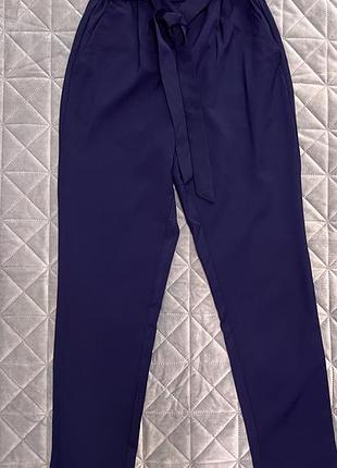 Класичні жіночі брюки