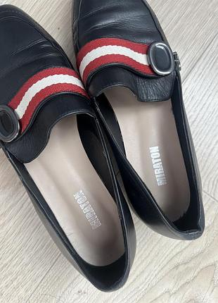 Туфлі жіночі шкіряні