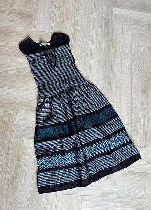 Сукня жіноча