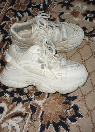 Кросовки на девочку