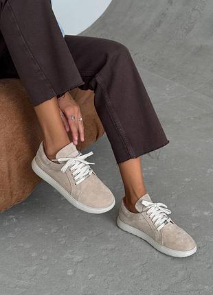 Кеды женские бежевые / анатомические кеды из натуральной замши / замшевые кеды с анатомическим носиком