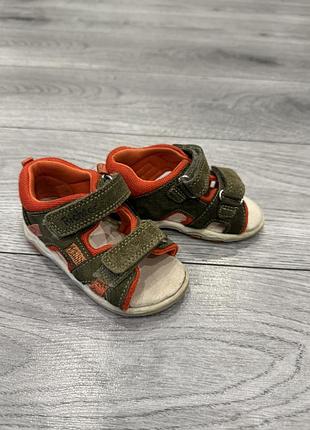 Шкіряні босоніжки на хлопчика