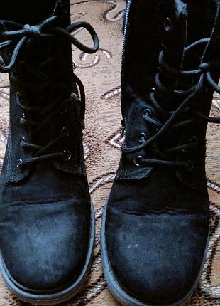 Ботінки жіночі.
матеріали під нубук.