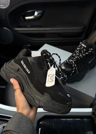 Кросівки triple s total black