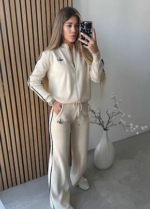 Костюм люкс класу