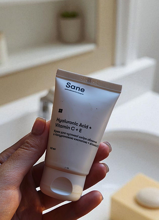 Крем для чувствительной кожи лица