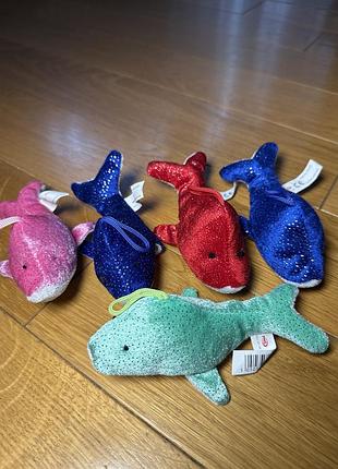 Мʼякі іграшки акули лот