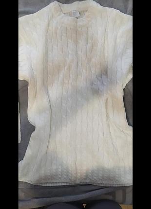 Свитер теплый нежный прямого кроя (овер) цвет слоновой кости, состояние новой машинной вязки мягкое приятное