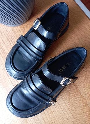 Туфли для девочки