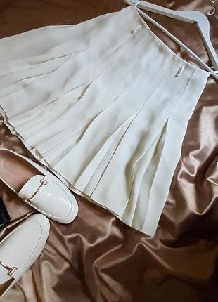 Спідниця біла в складку