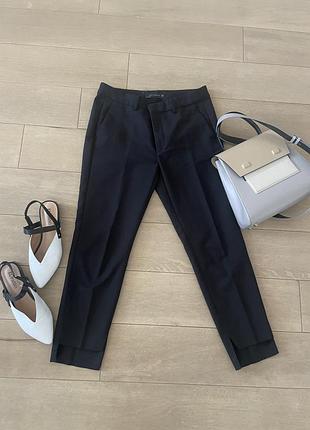 Вкорочені брюки зі стрілками zara