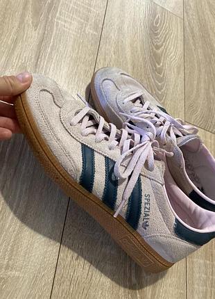 Кросівки adidas  spezial