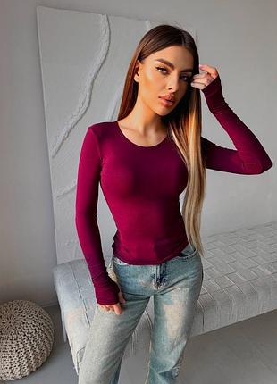 Базовий лонгслів з розрізом під пальчик