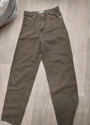Женские джинсы