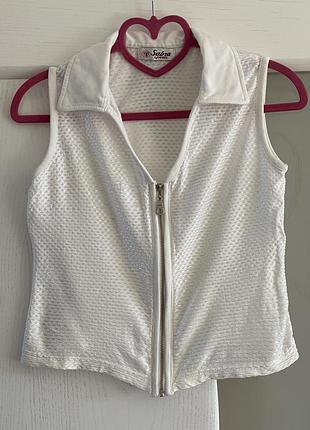 Білий топ на блискавці розмір xs-s.