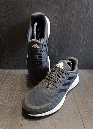 Кроссовки adidas 44- длина стельки 28 см