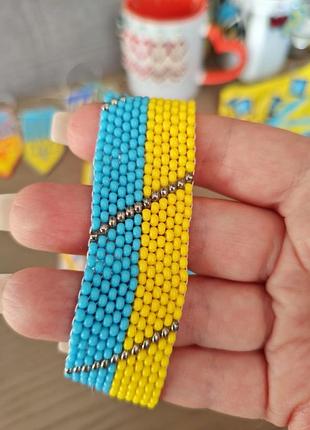 Браслет из бисера