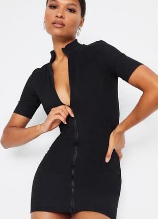 Сукня prettylittlething