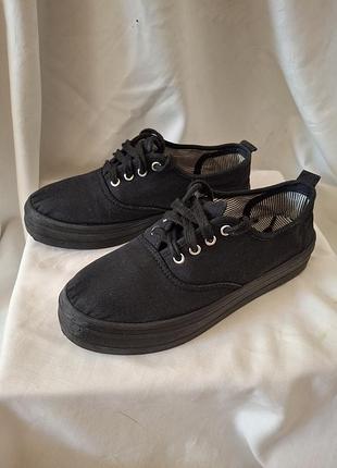 Черные кеды на платформе