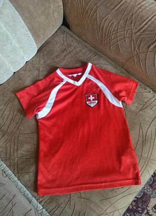 Футболка на мальчика 5-6 лет
